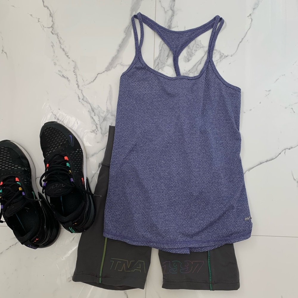 2/$25 AVIA athletic top